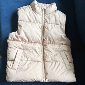 Old Navy Kids Puffer Vest in Cream